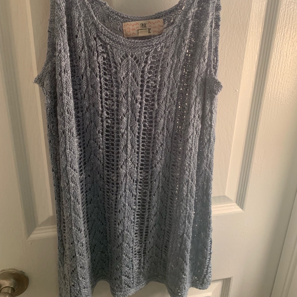 Tank top shirt